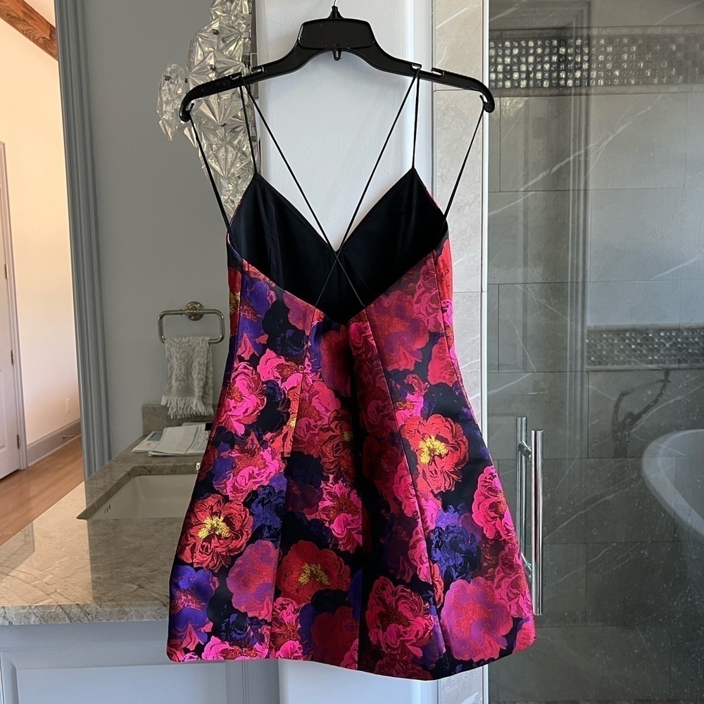 ALICE + OLIVIA TAYLA FLORAL MINI DRESS - Picture 15 of 16